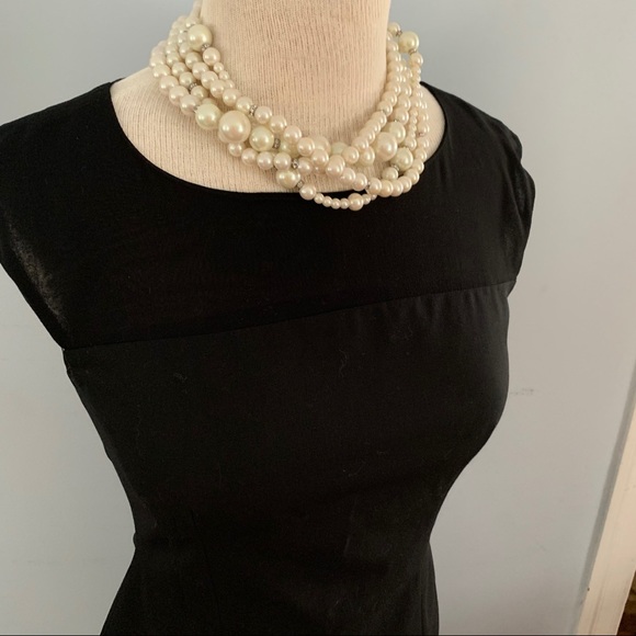 Banana Republic LBD pieced sheath dress silk wool - Picture 3 of 7